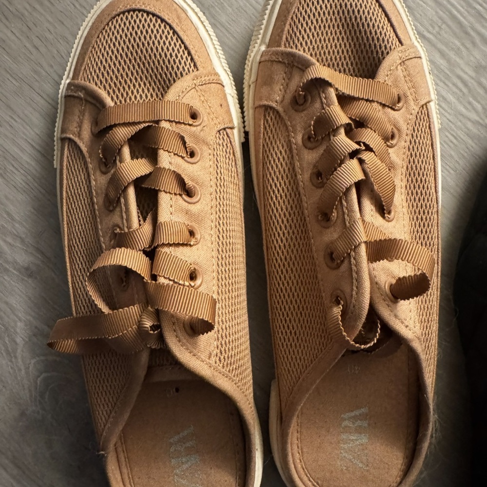 Size 40 Zara Tan Mesh nude Sneakers could fit 8.5-9.5 due to open back